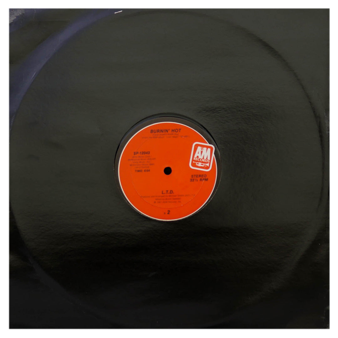 L.T.D. - KICKIN' BACK | 12" MAXI SINGLE USADO