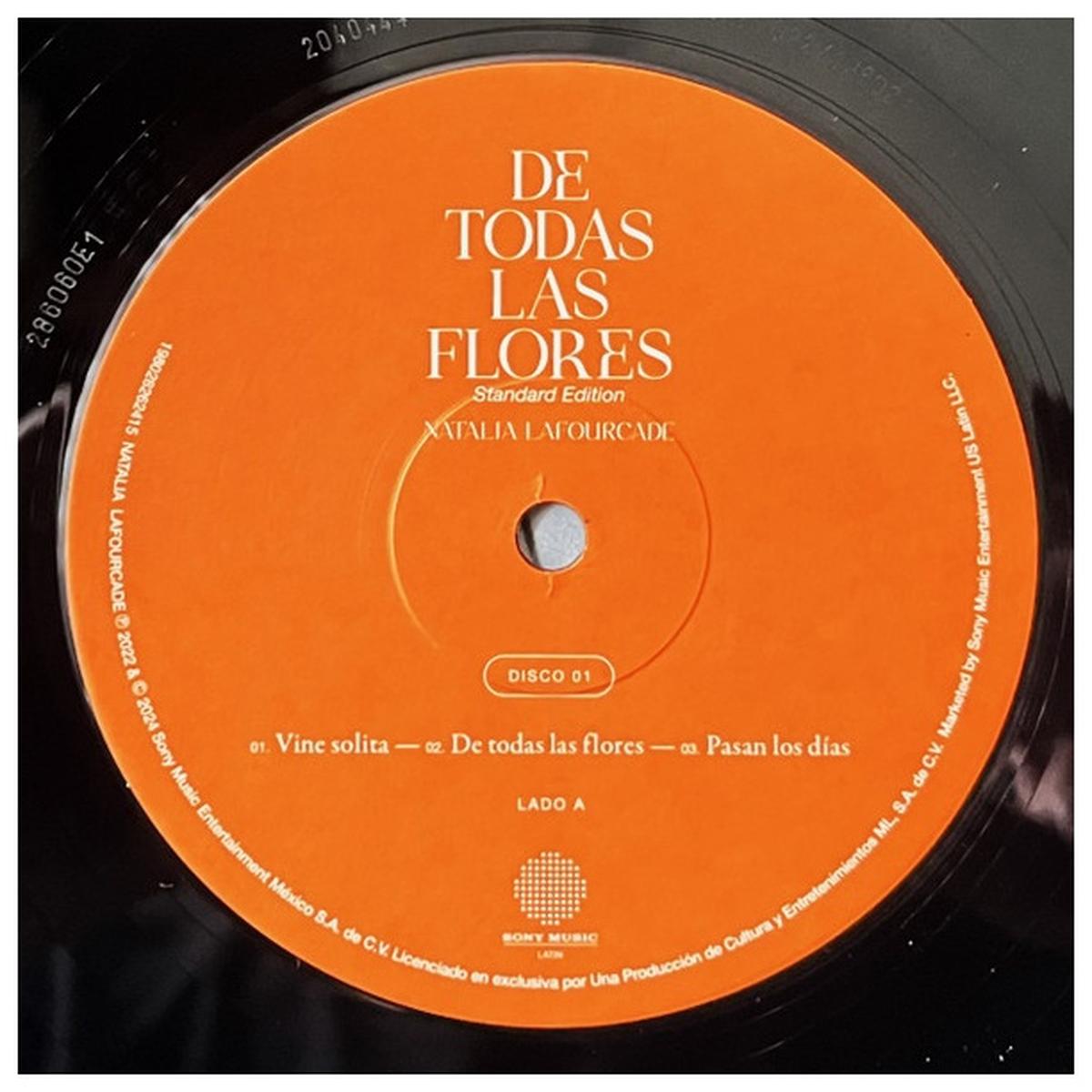 NATALIA LAFOURCADE - DE TODAS LAS FLORES (2LP+CD) (Colored Vinyl, Booklet, Boxed Set, Sticker) | VINILO