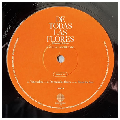 NATALIA LAFOURCADE - DE TODAS LAS FLORES (2LP+CD) (Colored Vinyl, Booklet, Boxed Set, Sticker) | VINILO
